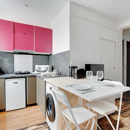 Chamant - 2p- Ternes Apartament